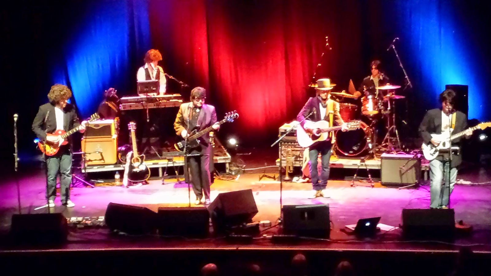 ROY ORBISON & THE TRAVELING WILBURYS TRIBUTE SHOW The Deco